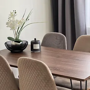 Apartment Modernes 2-zimmer-apartment, Nähe Der Neuen Leipziger Messe, Ideal Für Vier Personen, Leipzig